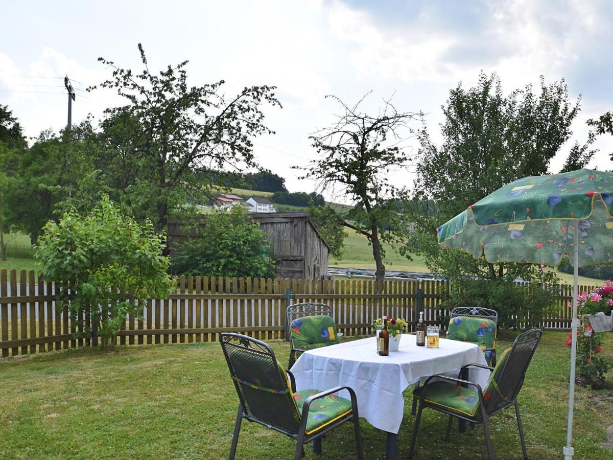 Holiday Home With Garden Near The Forest Arnschwang Dış mekan fotoğraf