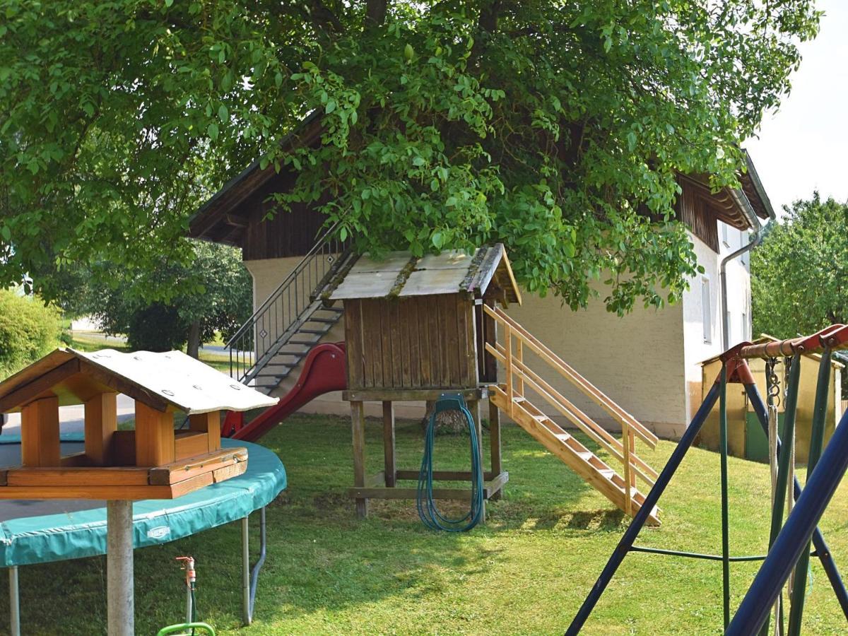 Holiday Home With Garden Near The Forest Arnschwang Dış mekan fotoğraf