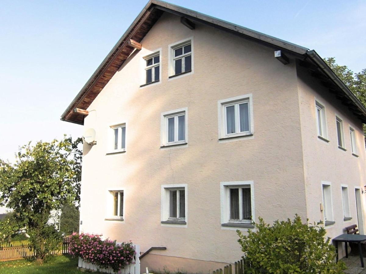 Holiday Home With Garden Near The Forest Arnschwang Dış mekan fotoğraf